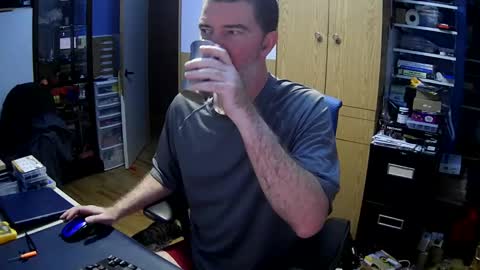 Snapshot of chatandfun666 chatting on 20, 11, 2025 wanaBeYourToy online show from 20, 11, 2025