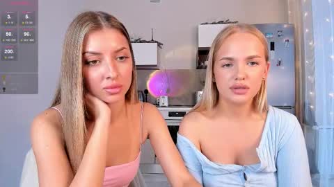 Snapshot of chatur_babes_ chatting on 14, 1, 2026 Im Elya inst Elya Elfie online show from 14, 1, 2026