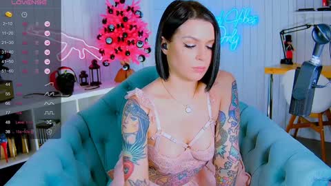 Miss Harmony online show from 11, 1, 2025