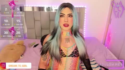 Sophie  online show from 12, 9, 2025