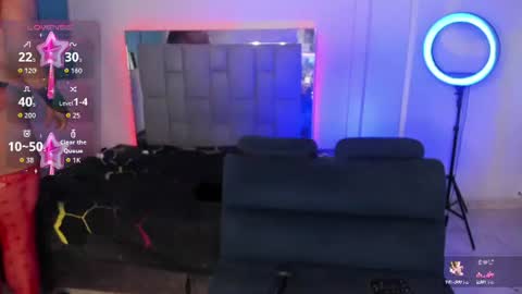 Sophie  online show from 20, 7, 2026