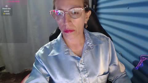 CHAYLA VICTORIA RUIZ  online show from 19, 4, 2026