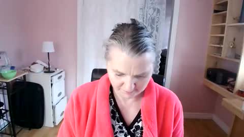 chealsiek online show from 23, 4, 2026