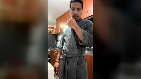 checar14 online show from 6, 3, 2026