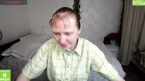 cheerful_madam1 online show from 25, 4, 2026