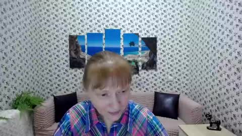 cheerful_madam1 online show from 29, 4, 2026