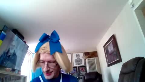cheerleader_crossdresser online show from 22, 6, 2026