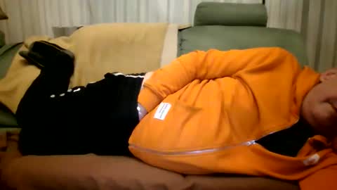 Snapshot of cheesy4444 chatting on 18, 2, 2026 Tom online show from 18, 2, 2026