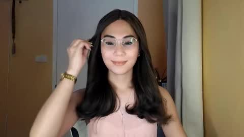 chelly4u69 online show from 4, 4, 2026