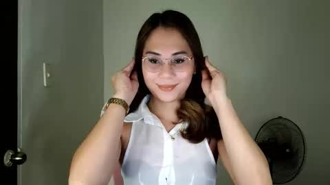 chelly4u69 online show from 11, 6, 2026