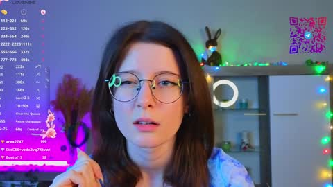 Mona online show from 10, 1, 2025