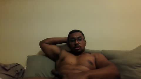 Snapshot of chennaibull1011 chatting on 7, 5, 2026 chennaibull1011 online show from 7, 5, 2026