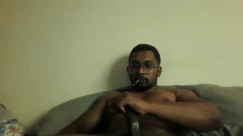 Snapshot of chennaibull1011 chatting on 25, 5, 2026 chennaibull1011 online show from 25, 5, 2026