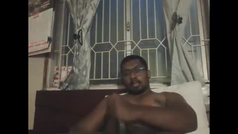 Snapshot of chennaibull1011 chatting on 29, 5, 2026 chennaibull1011 online show from 29, 5, 2026