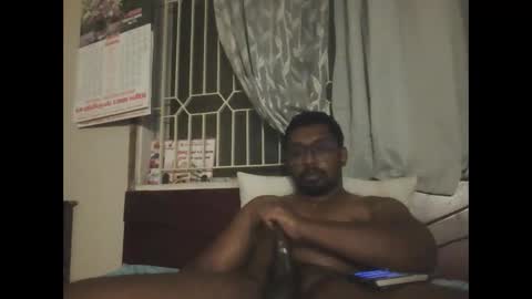 Snapshot of chennaibull1011 chatting on 10, 6, 2026 chennaibull1011 online show from 10, 6, 2026