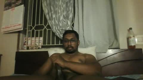 Snapshot of chennaibull1011 chatting on 12, 6, 2026 chennaibull1011 online show from 12, 6, 2026
