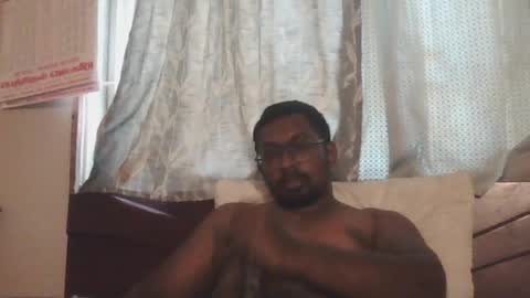 Snapshot of chennaibull1011 chatting on 21, 6, 2026 chennaibull1011 online show from 21, 6, 2026