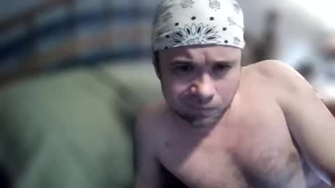 Snapshot of cherb440 chatting on 30, 3, 2026 cherb440 online show from 30, 3, 2026