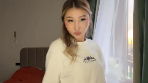 Lia online show from 3, 6, 2026