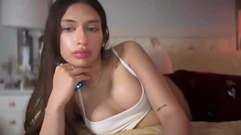 Snapshot of cherliecarmen chatting on 10, 10, 2025 cherliecarmen online show from 10, 10, 2025