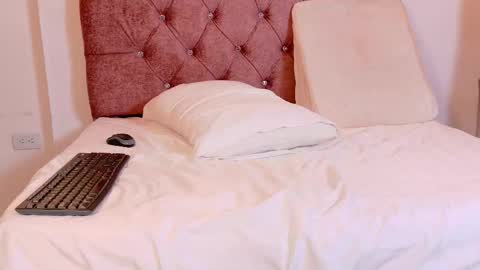 juls online show from 30, 4, 2026
