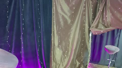 Snapshot of cherry_blossomsx chatting on 21, 9, 2025 thanks guys see you tomorrow online show from 21, 9, 2025