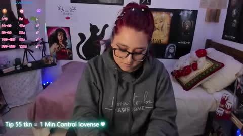 cherry_blushh online show from 5, 12, 2025