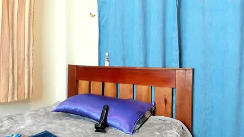 cherry_falls online show from 21, 4, 2026