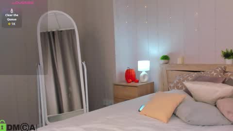 cherry_pr1ce online show from 20, 11, 2025