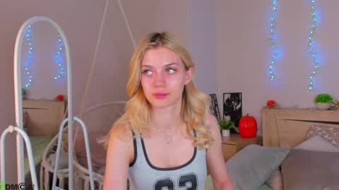 Snapshot of cherry_pr1ce chatting on 7, 6, 2026 cherry_pr1ce online show from 7, 6, 2026