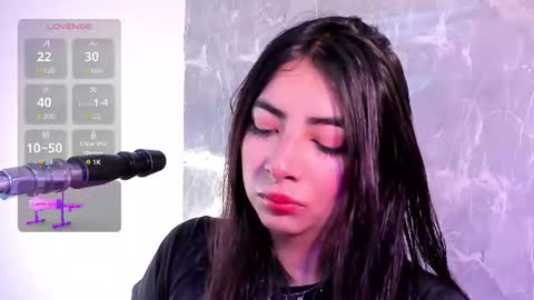 Snapshot of cherry_skinnyy_ chatting on 7, 7, 2026 cherry online show from 7, 7, 2026