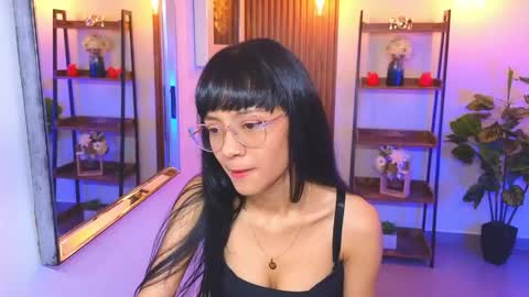 Snapshot of cherry_vixen_ chatting on 13, 4, 2026 Sery online show from 13, 4, 2026