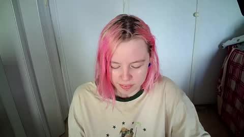 cherrybaby_0 online show from 29, 4, 2026