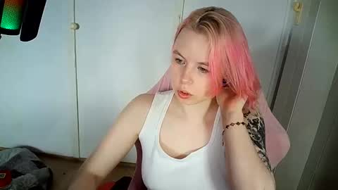 cherrybaby_0 online show from 11, 6, 2026