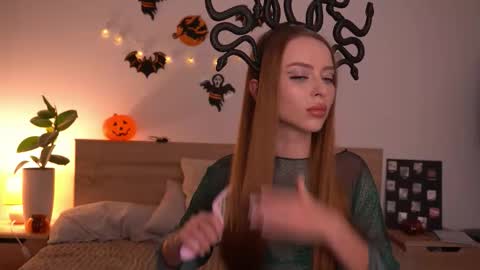 Snapshot of cherryblossom224 chatting on 20, 10, 2025 Alisha online show from 20, 10, 2025