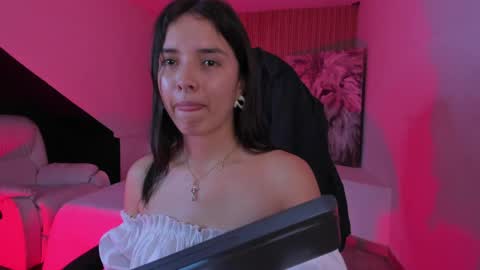 Snapshot of cherrybombs_ chatting on 22, 5, 2026 Cherry online show from 22, 5, 2026