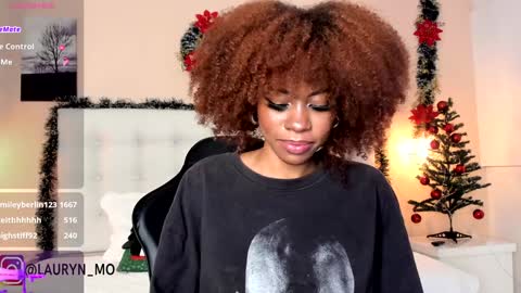 Cherry Lady online show from 27, 12, 2024