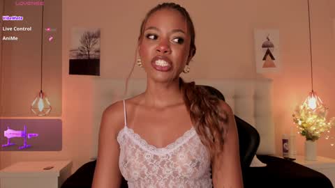 Cherry Lady online show from 1, 2, 2025