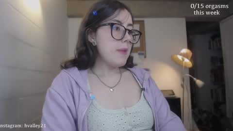 Sarah Prez online show from 22, 11, 2025