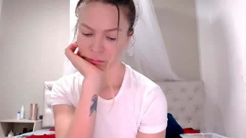 Anna online show from 30, 1, 2025