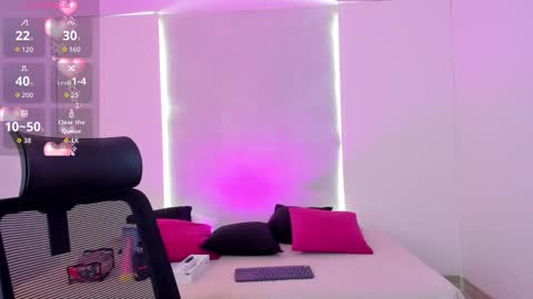 C H E R R Y online show from 9, 9, 2025