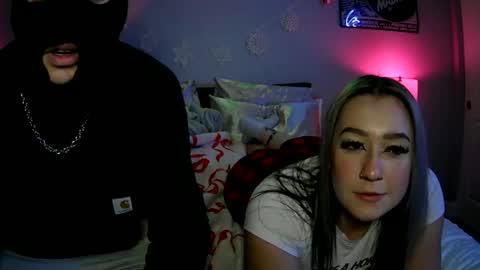 cherryflavoredfeline online show from 23, 1, 2025