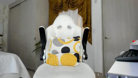 Snapshot of cherryfox88 chatting on 29, 10, 2025 Independent Cherry fox online show from 29, 10, 2025