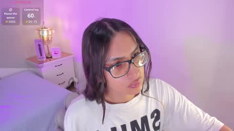 Snapshot of cherrylady2 chatting on 2, 11, 2025 Cherry online show from 2, 11, 2025