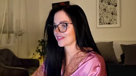 Kira online show from 12, 6, 2026