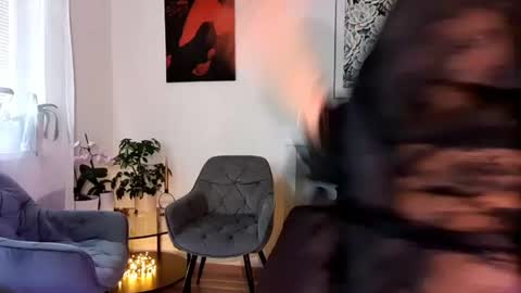 Kira online show from 28, 6, 2026