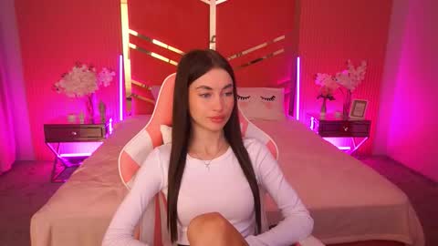 cherryylulu online show from 27, 11, 2025