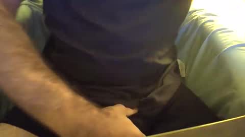 Snapshot of cheslongss chatting on 16, 4, 2026 Ches Long online show from 16, 4, 2026