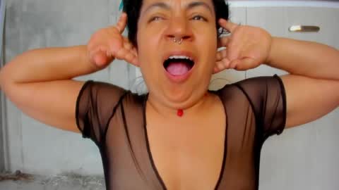 Chiara fustox online show from 19, 4, 2026