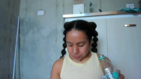 Chiara fustox online show from 23, 4, 2026